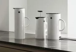 Alternative view of Stelton EM77 Elkedel Kettle, 2018