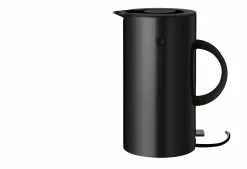 Stelton EM77 Elkedel Kettle, 2018 7 Stelton EM77 Elkedel Kettle, 2018 -TwentyTwentyOne Shop Stelton Erik Magnussen em77 kettle 4