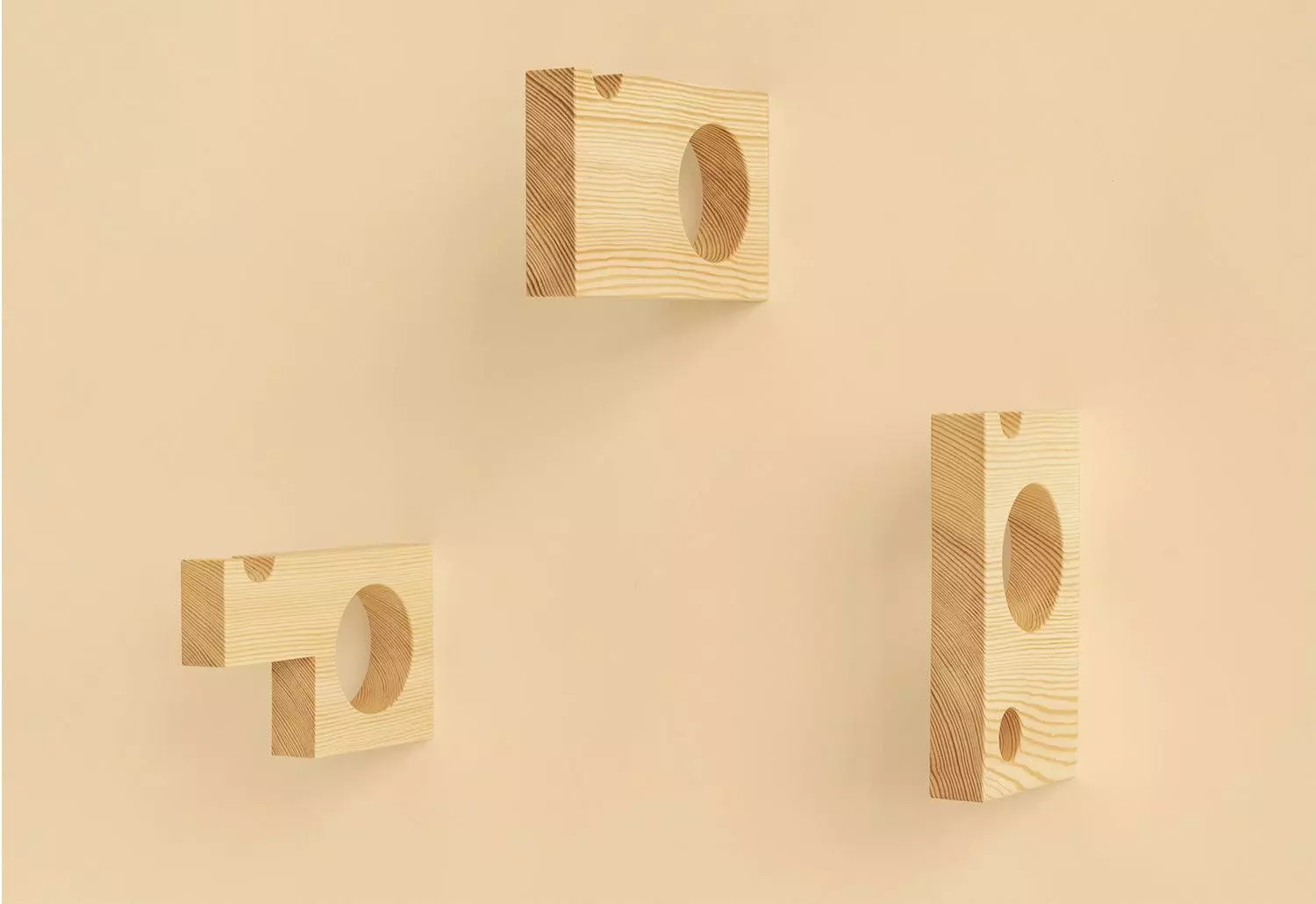 Vaarnii 010 Circle Wall Hooks 2 Vaarnii 010 Circle Wall Hooks
