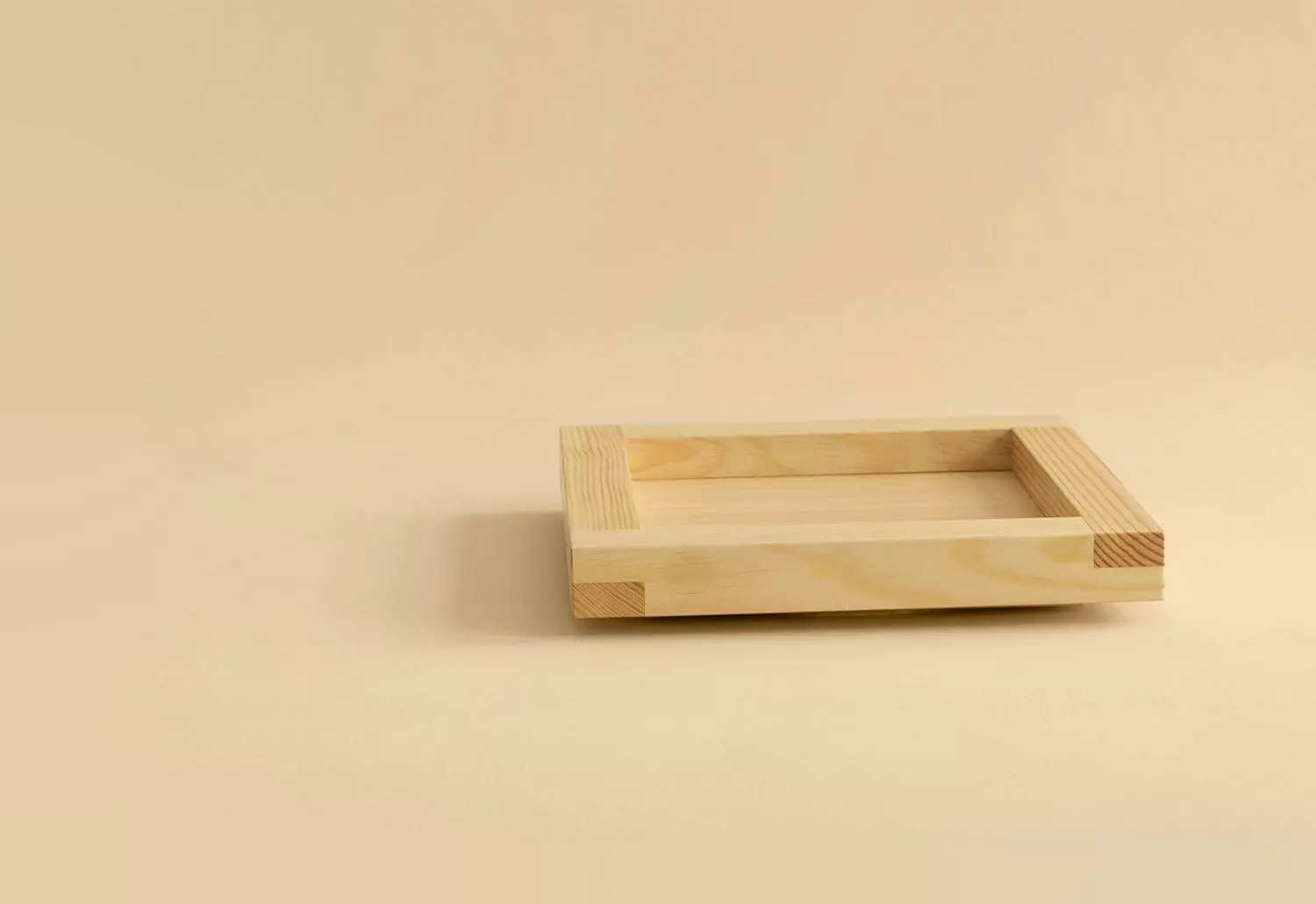 Vaarnii 009 Square Tray 5 Vaarnii 009 Square Tray - Image 3