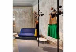 Tecno AT16 Column Coat Hanger, 1961 -TwentyTwentyOne Shop at16 column coat hanger 1