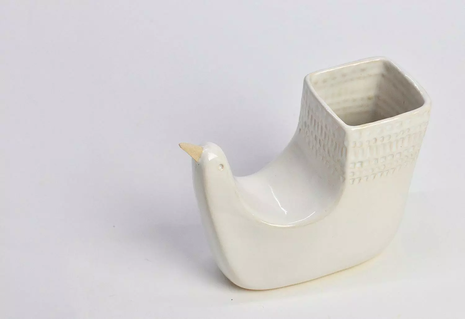 Atelier Stella Dove Vase 5 Atelier Stella Dove Vase - Image 3