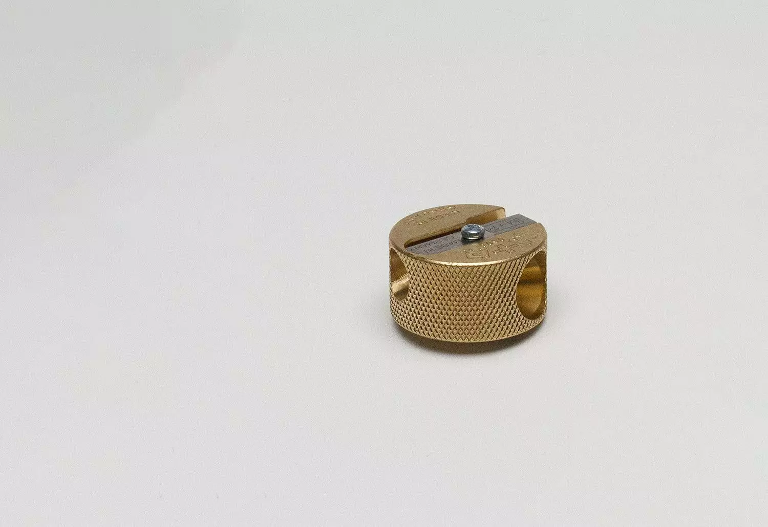 Mobius Ruppert Double Hole Sharpener 3 Mobius Ruppert Double Hole Sharpener