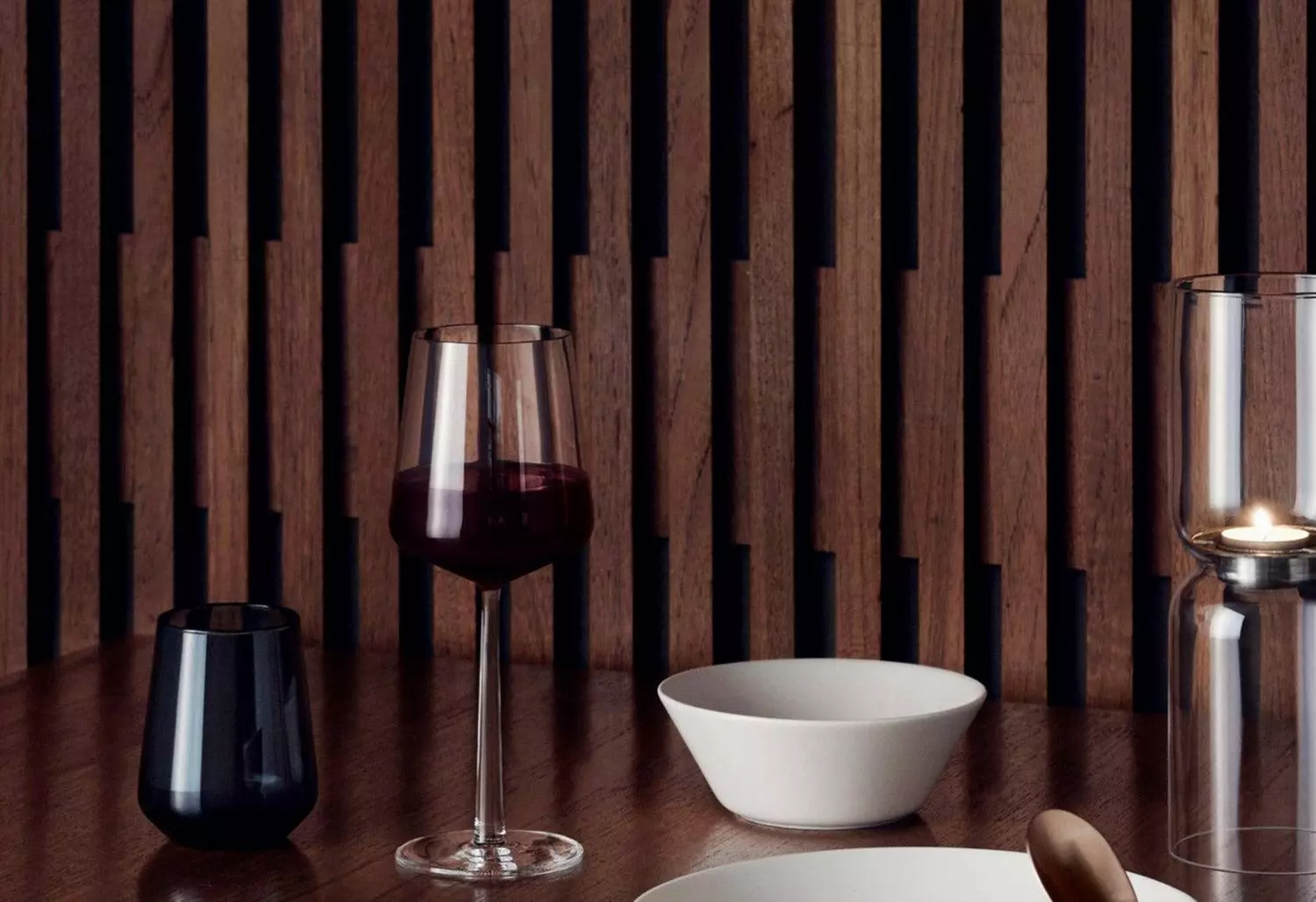 Iittala Essence Red Wine Glasses, 2001 4 Iittala Essence Red Wine Glasses, 2001 - Image 2