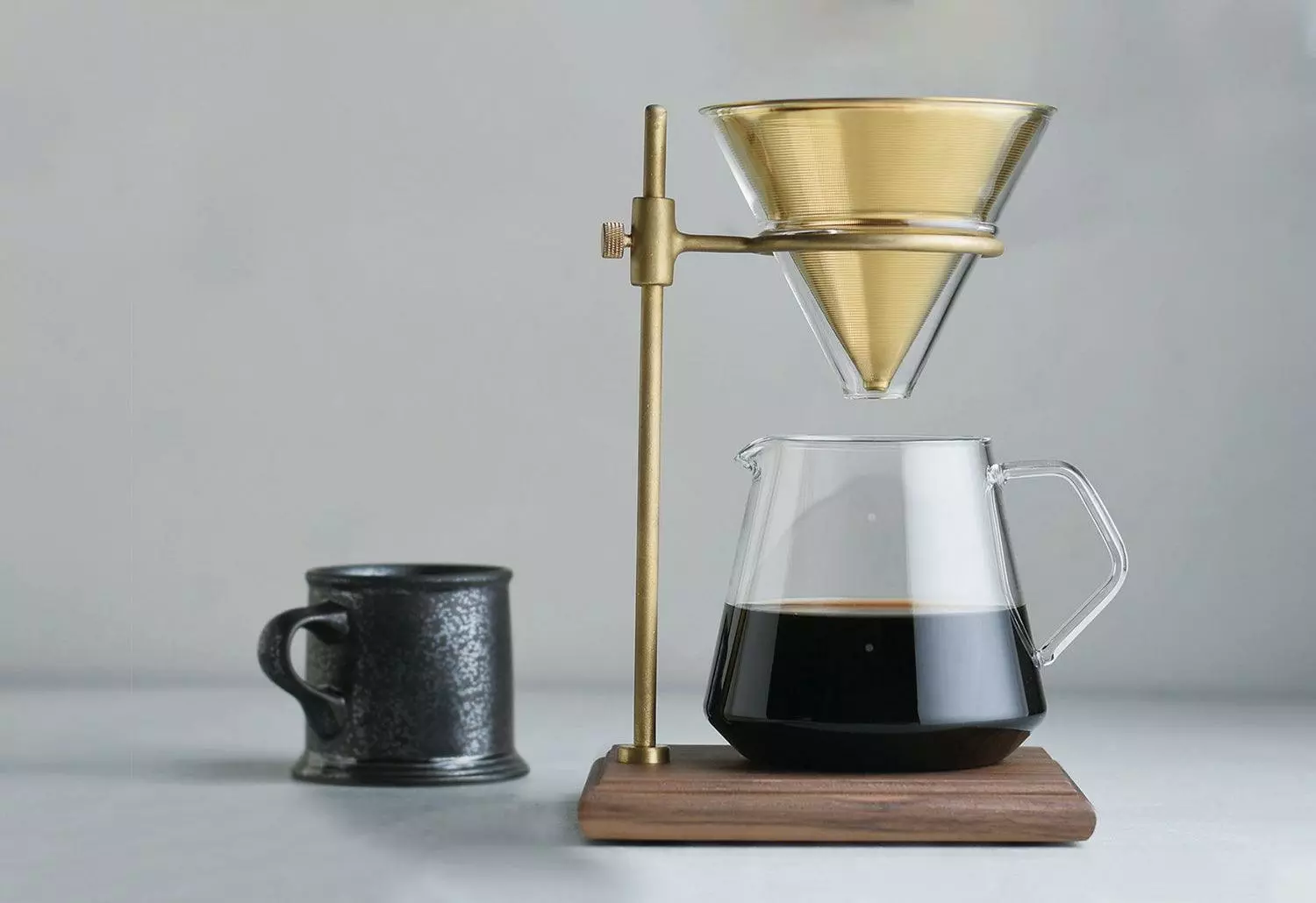 Kinto Slow Coffee Brewer Stand Set, Brass 3 Kinto Slow Coffee Brewer Stand Set, Brass