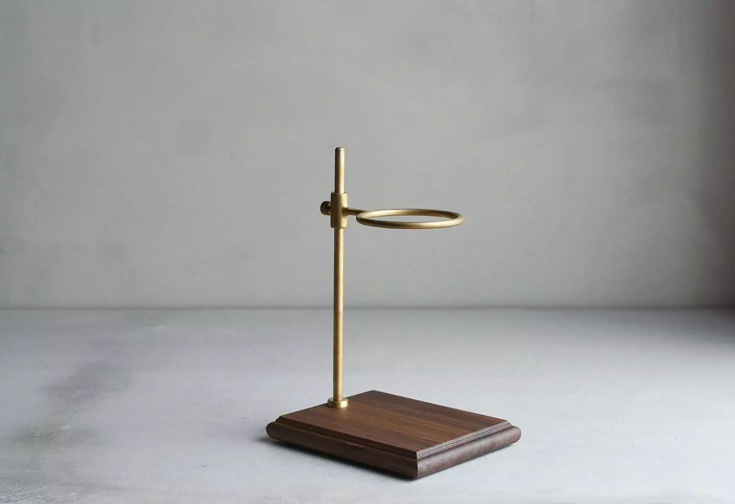 Kinto Slow Coffee Brewer Stand Set, Brass 5 Kinto Slow Coffee Brewer Stand Set, Brass - Image 3
