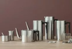 Stelton Arne Jacobsen Coffee Pot, 1967 10 Stelton Arne Jacobsen Coffee Pot, 1967 -TwentyTwentyOne Shop stelton arne jacobsen coffee jug 3