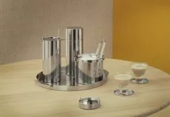 Stelton Arne Jacobsen Cocktail Shaker 10 Stelton Arne Jacobsen Cocktail Shaker -TwentyTwentyOne Shop stelton arne jacobsen cooktail mixer 5