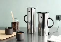 Stelton EM77 Vacuum Jug, 1977 15 Stelton EM77 Vacuum Jug, 1977 -TwentyTwentyOne Shop stelton erik magnussen em77 vacuum jug 7