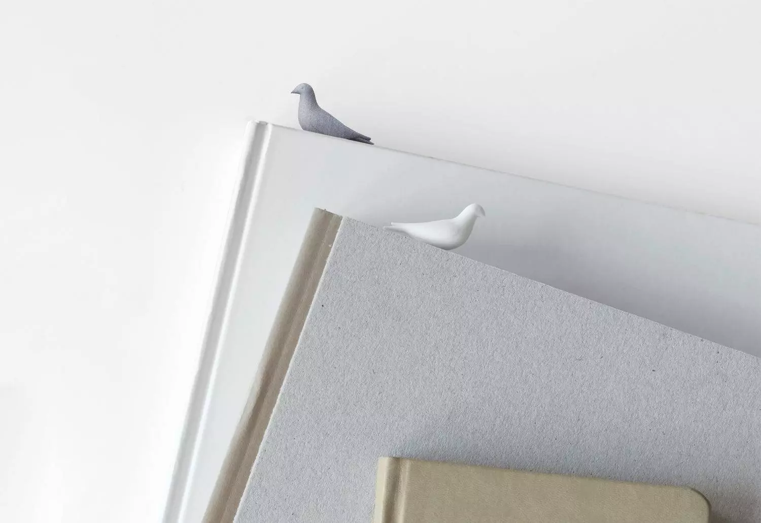 Studio Macura Pero Dove Bookmark, 2012 4 Studio Macura Pero Dove Bookmark, 2012 - Image 2