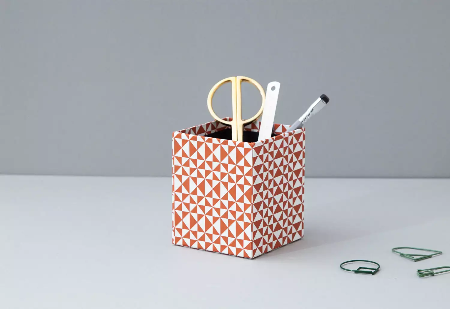 Ola Studio Handmade Pencil Pot, Kaffe 3 Ola Studio Handmade Pencil Pot, Kaffe