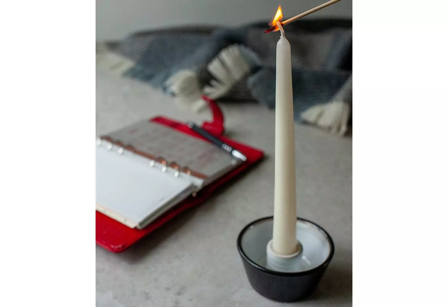 Stephen Pearce Shanagarry Candle Holder 5 Stephen Pearce Shanagarry Candle Holder - Image 3
