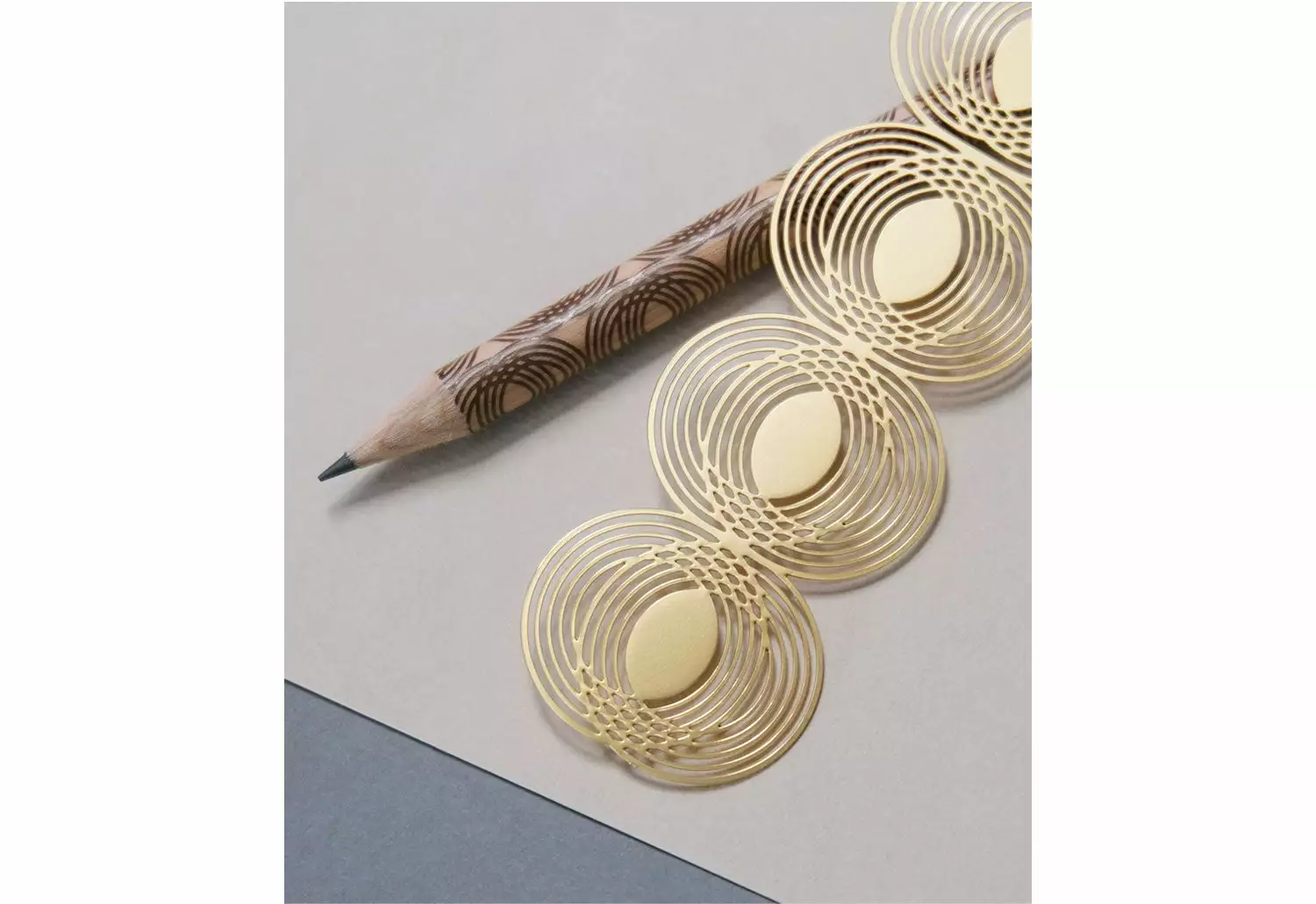 Tout Simplement Bookmark With Ribbon 5 Tout Simplement Bookmark With Ribbon - Image 3