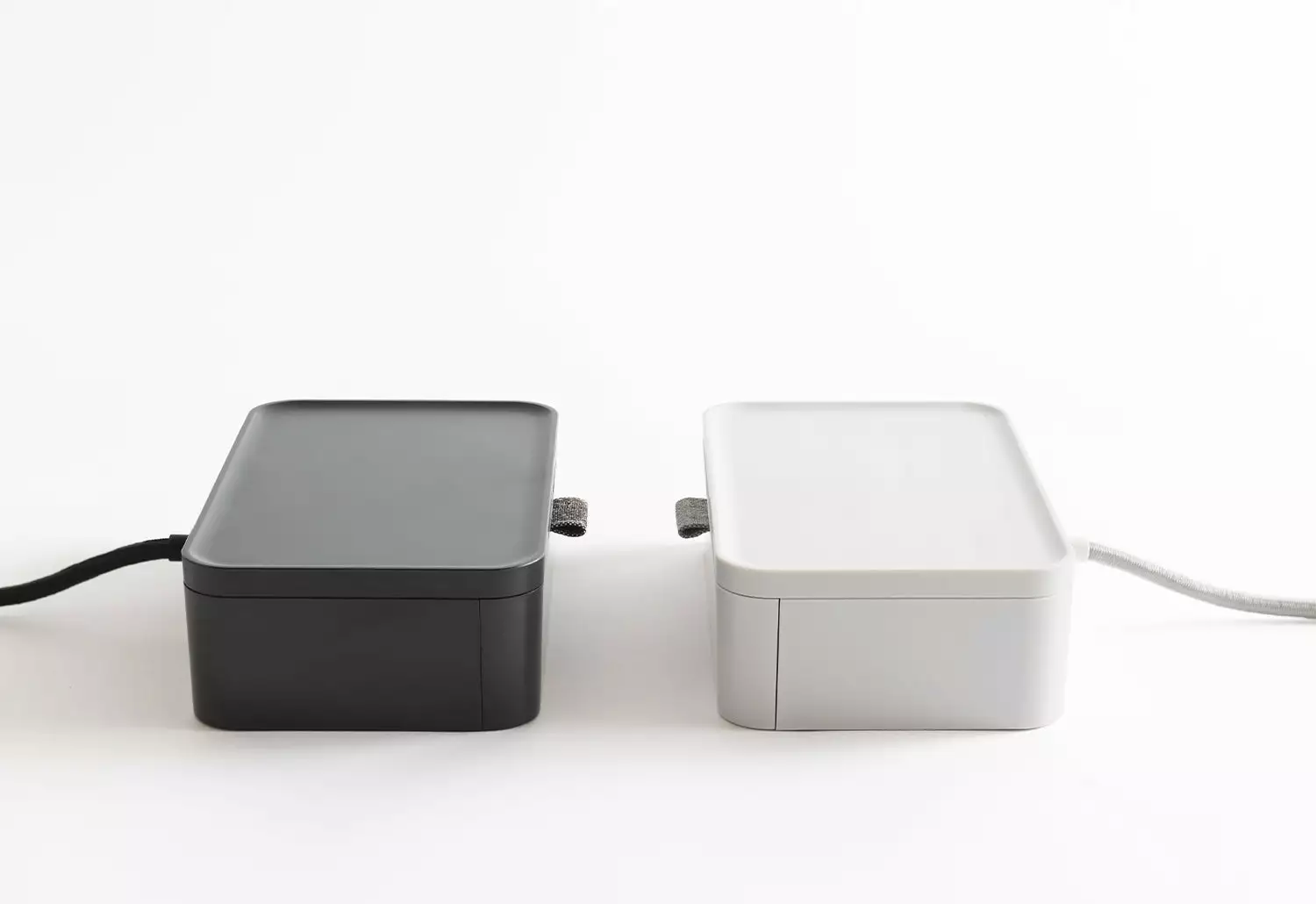 Vitra Ampi Charger, 2021 7 Vitra Ampi Charger, 2021 - Image 5