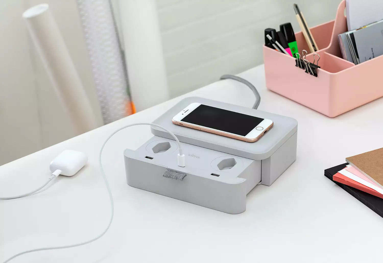 Vitra Ampi Charger, 2021 4 Vitra Ampi Charger, 2021 - Image 2