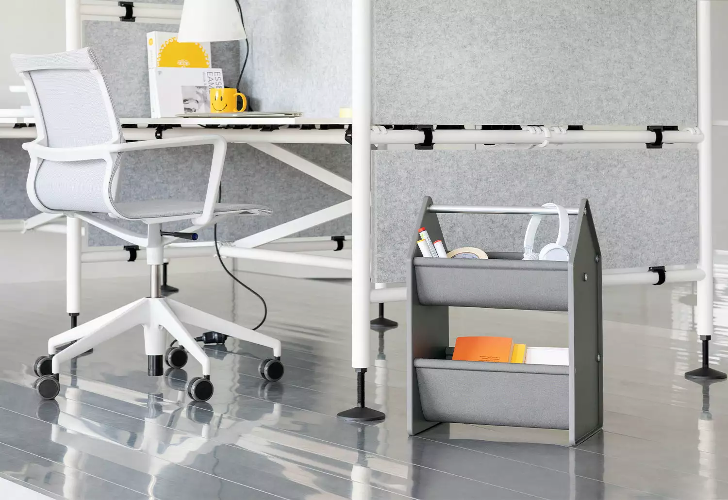 Vitra Drop Box, 2022 6 Vitra Drop Box, 2022 - Image 4