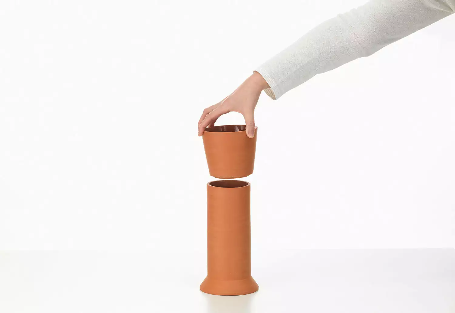 Vitra Terracotta Pots, 2023 20 Vitra Terracotta Pots, 2023 - Image 18