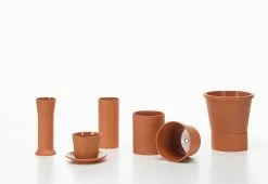 Vitra Terracotta Pots, 2023 35 Vitra Terracotta Pots, 2023 -TwentyTwentyOne Shop vitra thelonious goupil terracotta pots 5