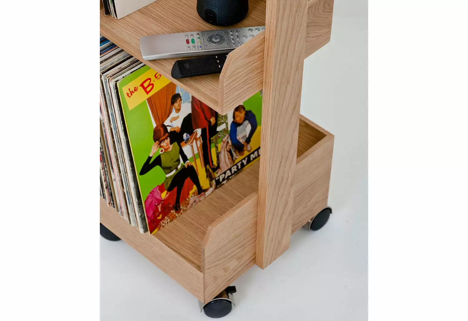Wireworks Mini Bookie Roller Shelf 7 Wireworks Mini Bookie Roller Shelf - Image 6